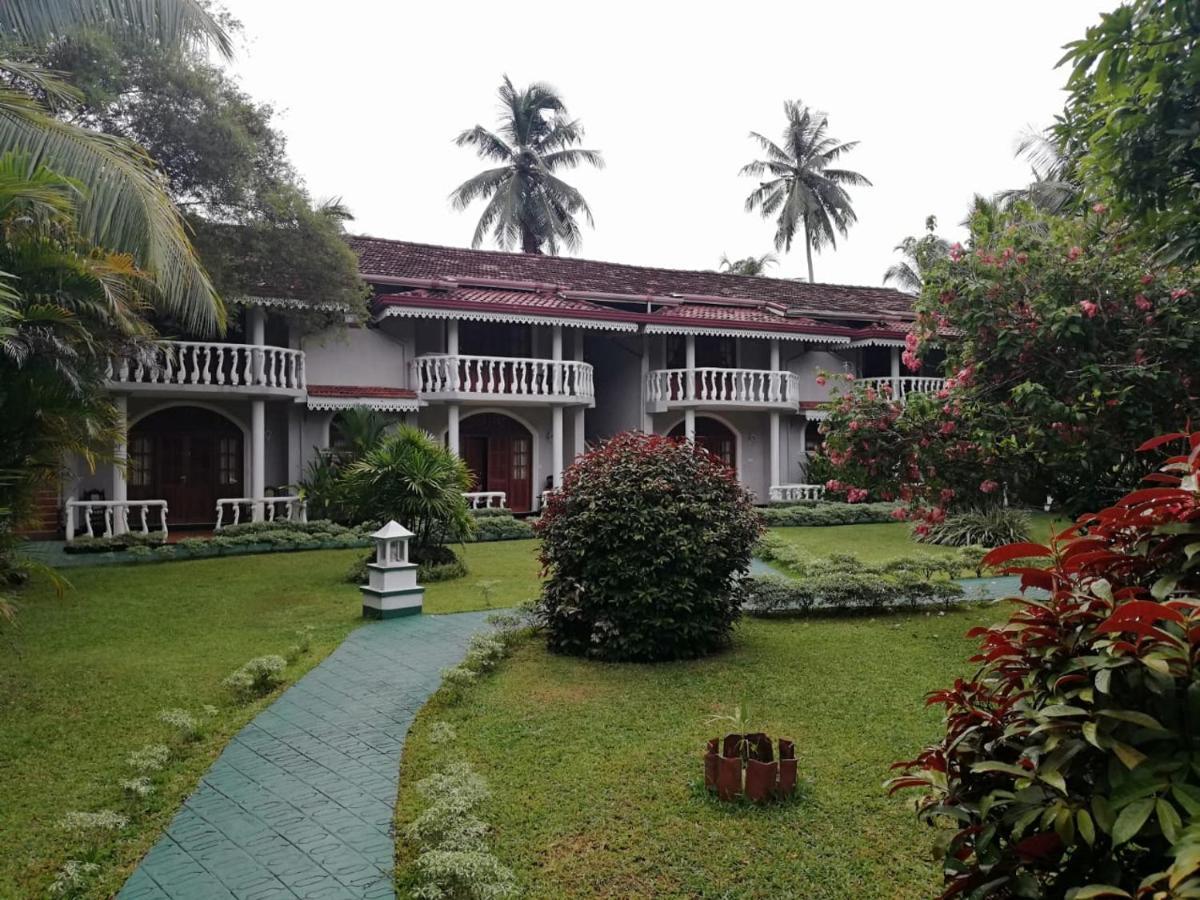 Bougain Villa Бентота Екстериор снимка